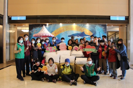 Chang Yung-Fa Charity Foundation and Evergreen Laurel Hotel (Keelung) made joint donation of bedding