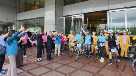 張榮發慈善基金會攜手長榮桂冠酒店(基隆)  溫馨迎接星兒自行車環島凱旋歸航